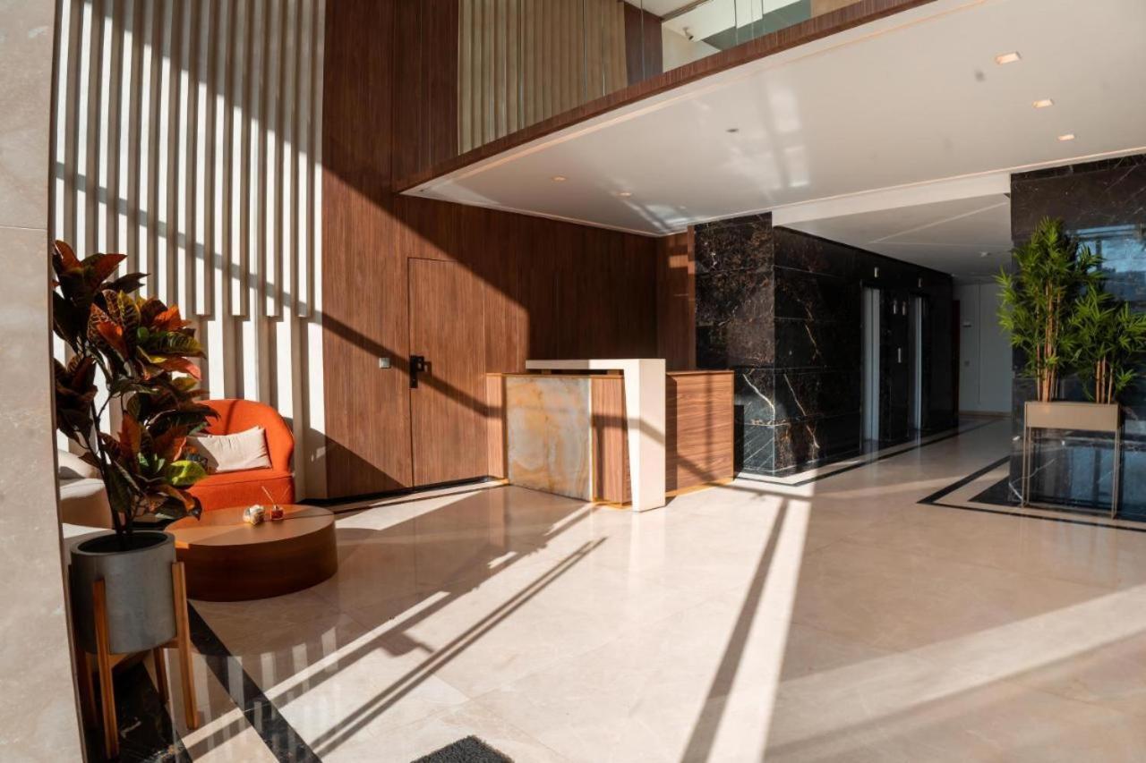 Superb & Sunny 2Br & 2Ba Apt. W/ Seaview, Malabata Tanger Buitenkant foto